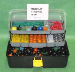 Compact molecular models box